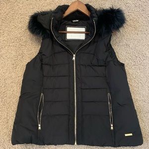 Calvin Klein Womens Cut Out Shoulder Vest